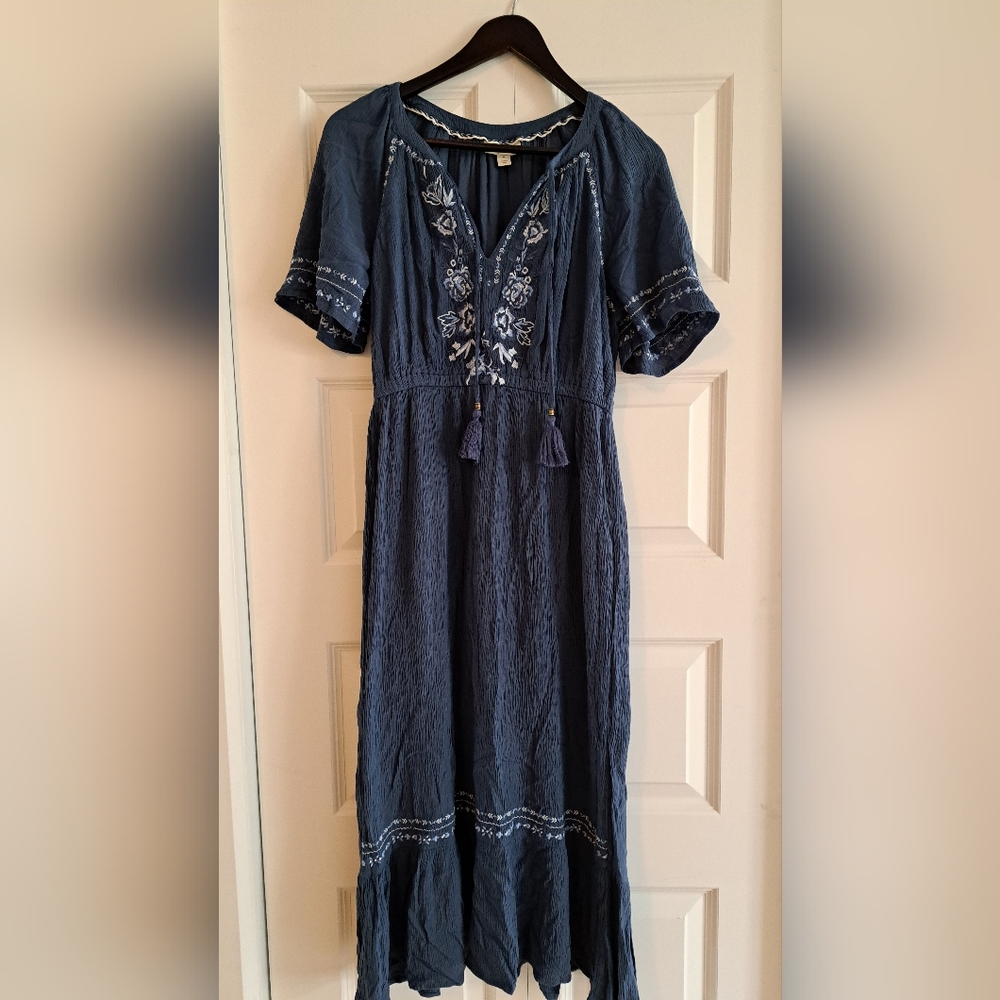 Style & Co Bohemian Embroidered Dress – Size M